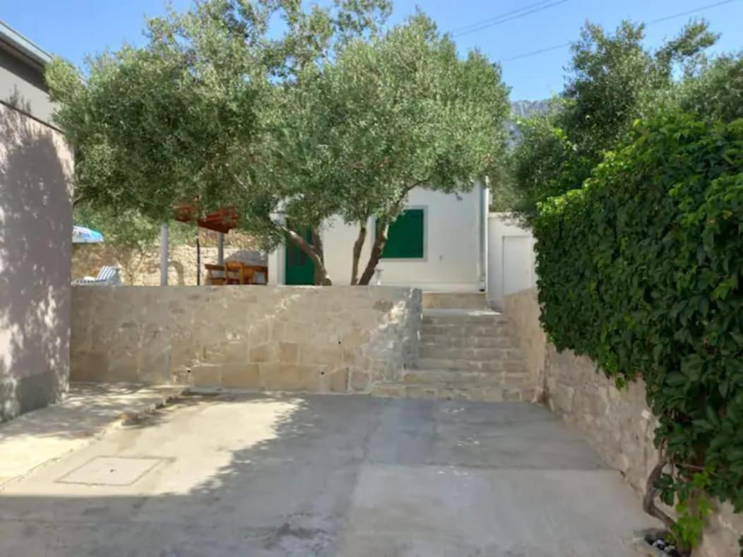Holiday Home Kastela Village Exteriör bild